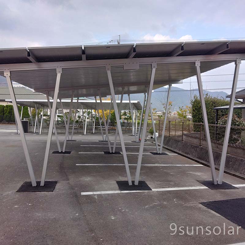 Aproveitando a energia solar: os benefícios dos sistemas de cobertura fotovoltaica em estacionamentos